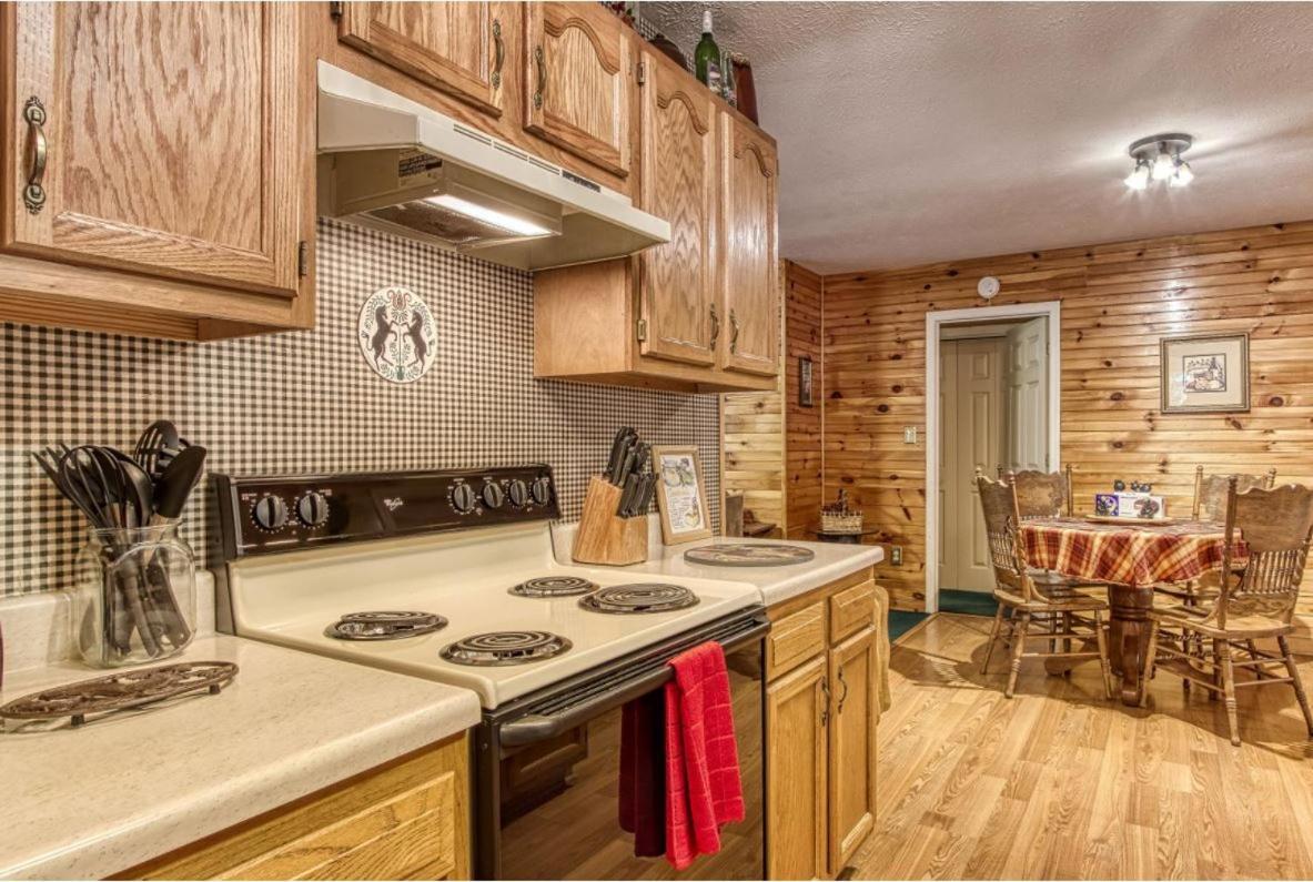 Sunset Ridge Cabin 비둘기 포지 외부 사진