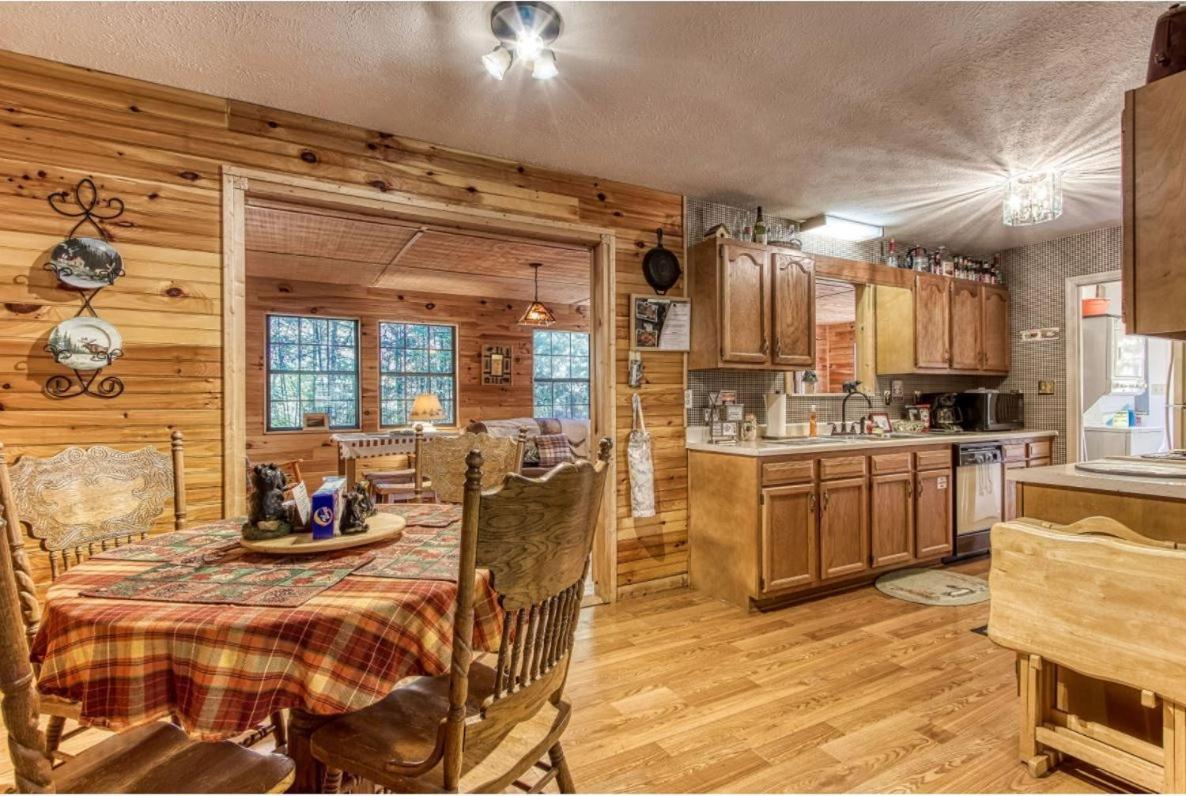 Sunset Ridge Cabin 비둘기 포지 외부 사진